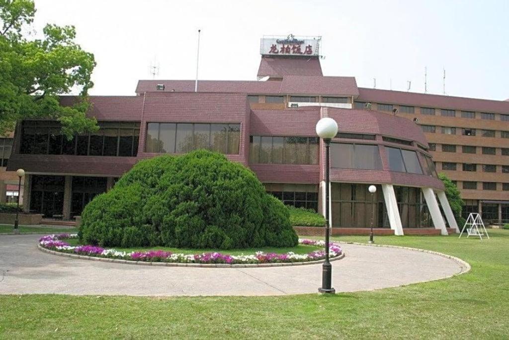 Cypress Hotel Jin Jiang Shanghai Exterior foto